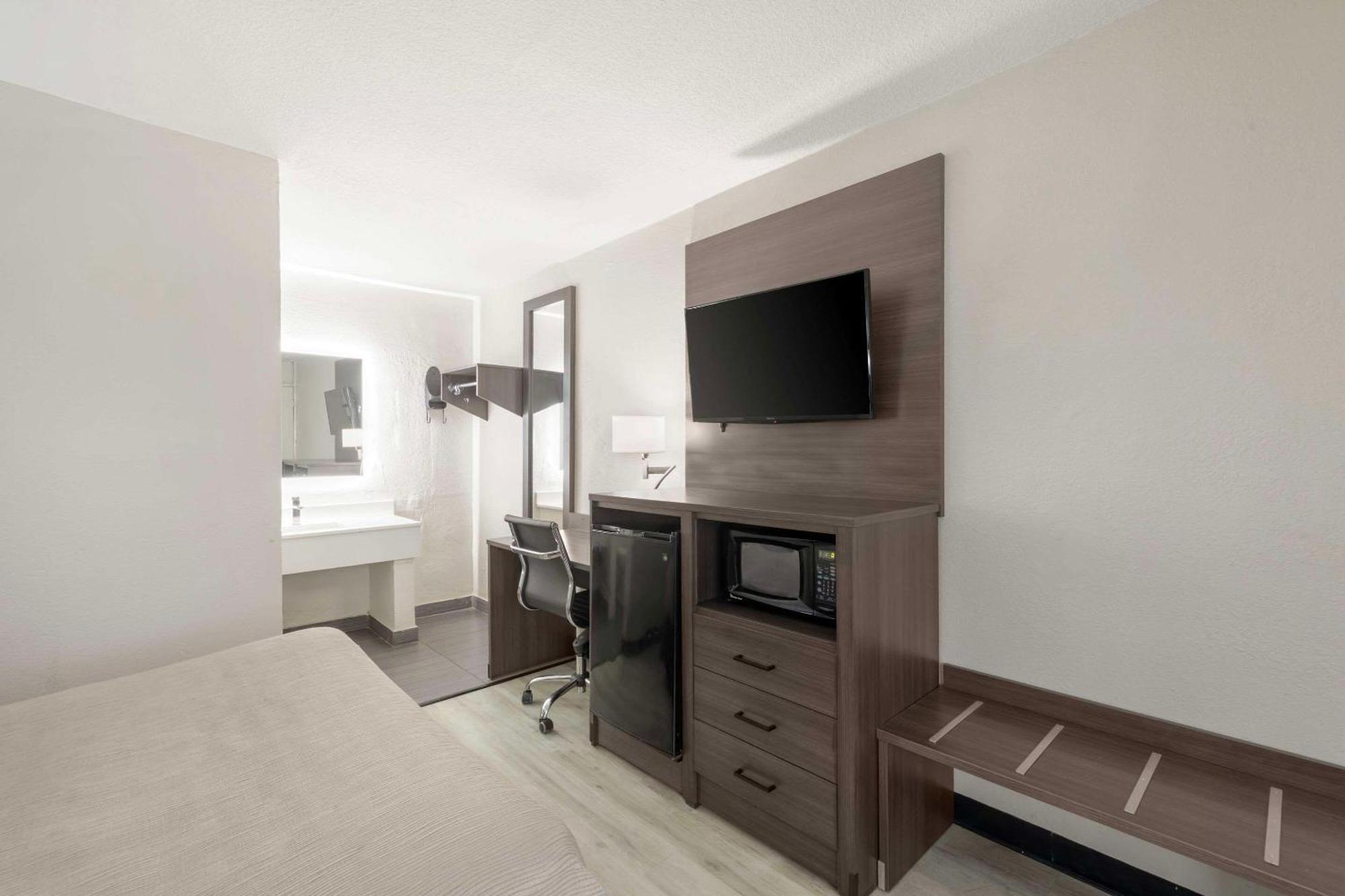 Downtown Inn & Studio Suites Memphis Bagian luar foto