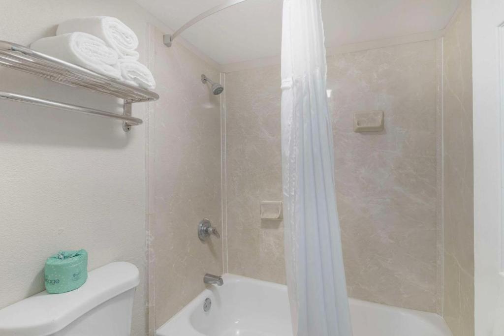 Downtown Inn & Studio Suites Memphis Bagian luar foto