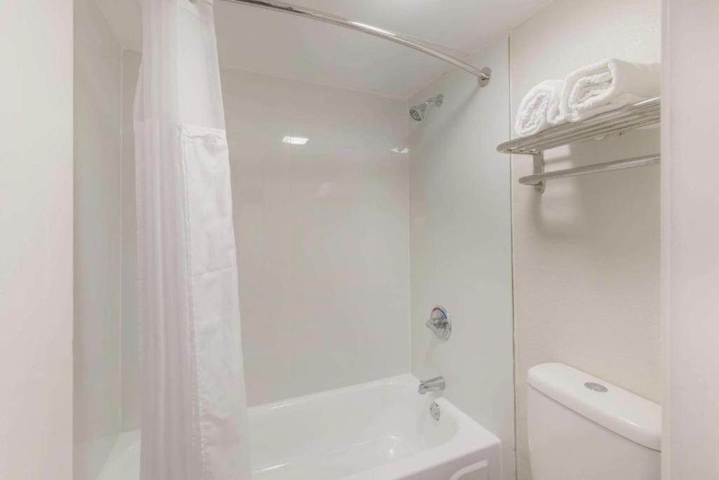 Downtown Inn & Studio Suites Memphis Bagian luar foto